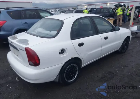 2001 Daewoo Lanos S z USA, uszkodzony, nr VIN KLATA52631B643819